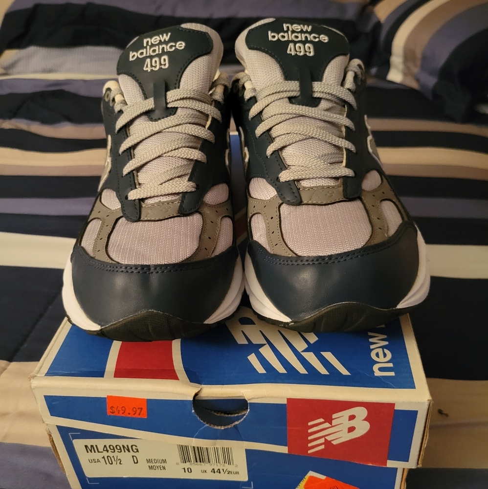 New Balance 499